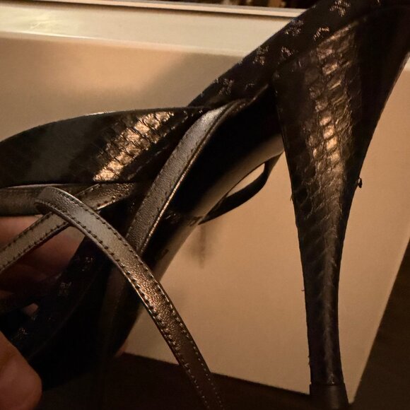 Louis Vuitton Monogram Snakeskin Heels EU 41 (US 8.5-9) - Picture 5 of 12